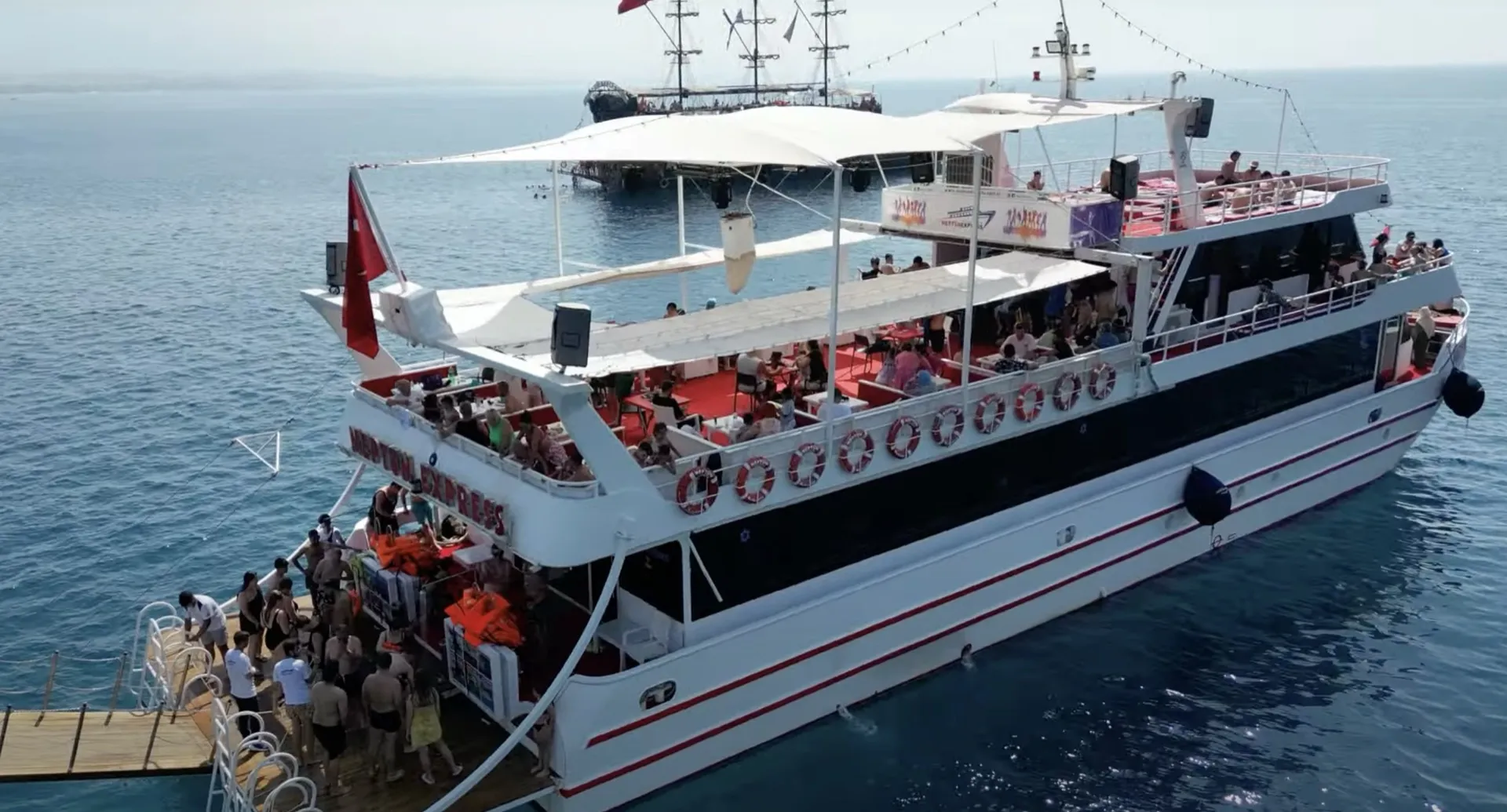 boat-tours tours